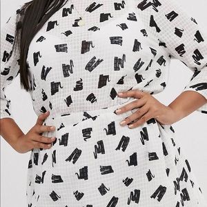 Curve casual elasticated mini dress in grid